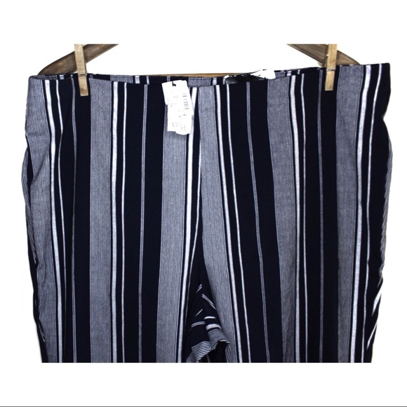 Roz & Ali Stripe Pull On Classic Fit Ankle Pant 16 - Picture 2 of 8
